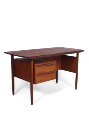 Hulmefa teak bureau