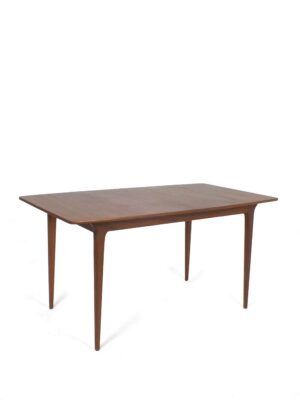 McIntosh extendable table