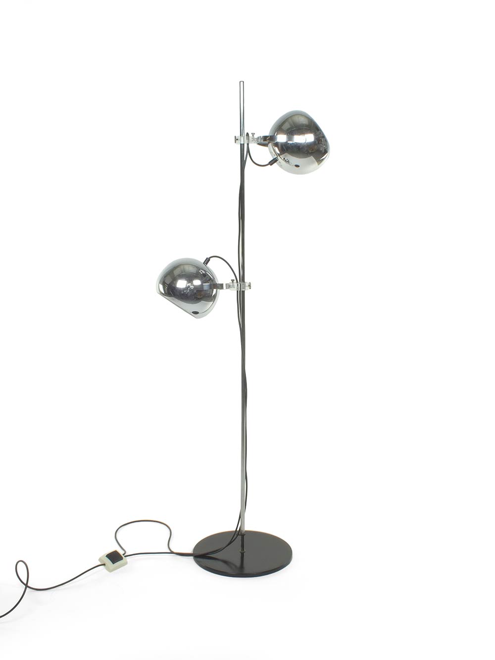 hangen oase Onhandig Vloerlamp met chromen bollen - VAEN