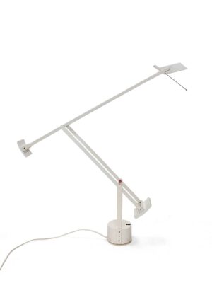 Witte bureaulamp Tizio 50 – Artemide – R. Sapper