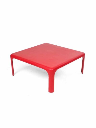 Magistretti - Artifort - Artemide red table