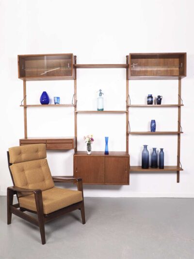 Cado wandkast modulair cadovius teak glas kast schuifdeuren lange wandlatten