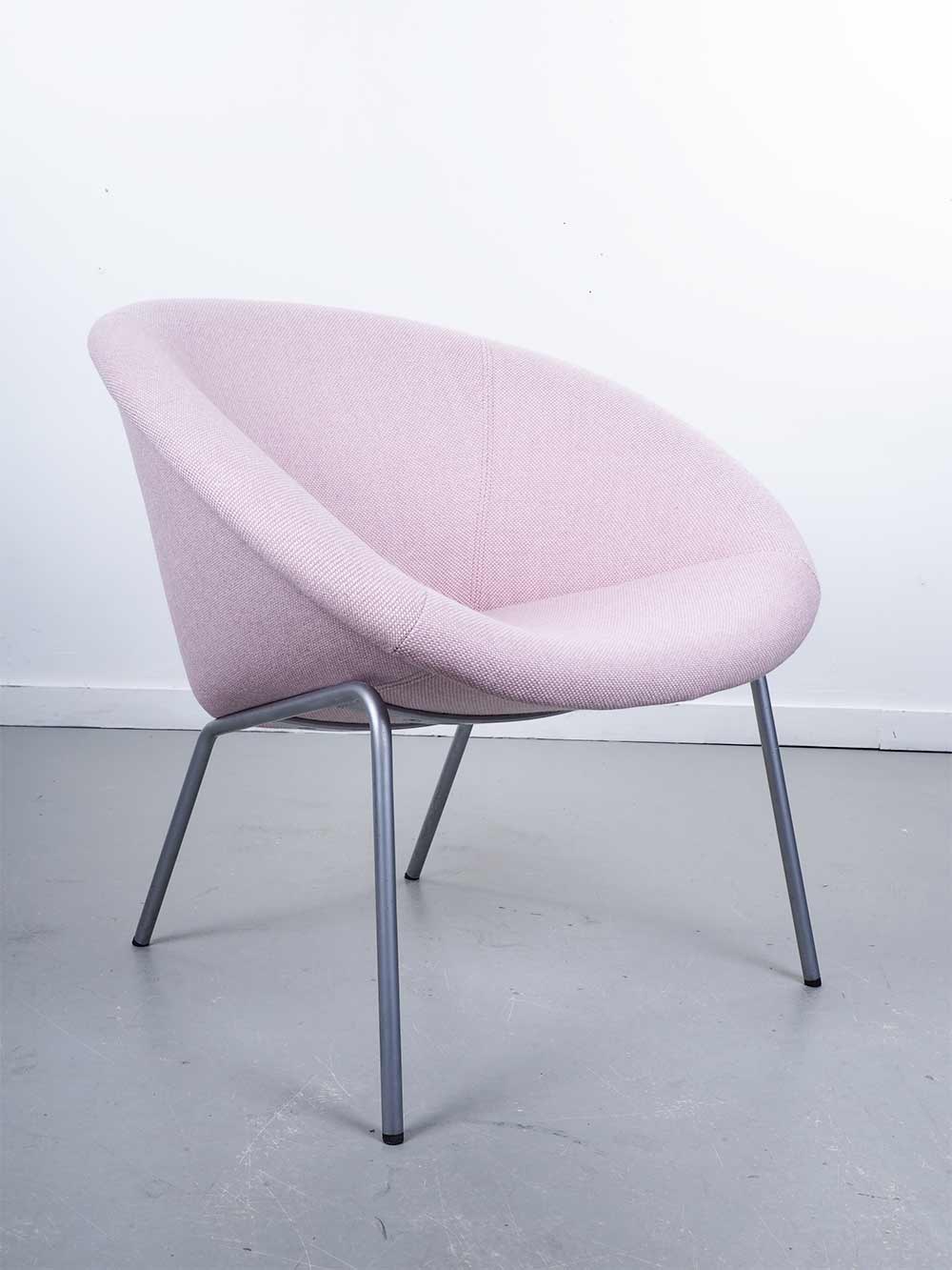Roze Walter Knoll model 369 fauteuil
