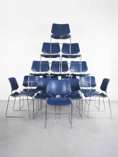 Blauw kunststof eetkamerstoelen Matrix Krue